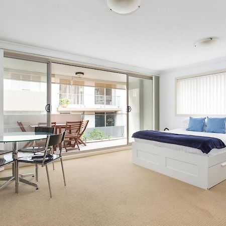 Balcony Studio In Heart Of Manly Dining And Shops Appartement Sydney Buitenkant foto
